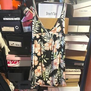 Floral Black Sleeveless Top